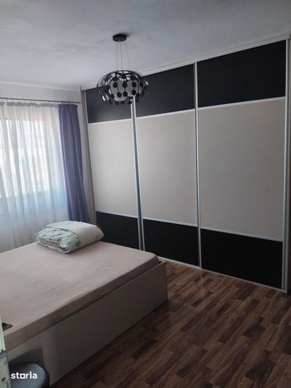Apartament cu 3 camere decomandat în Inel I