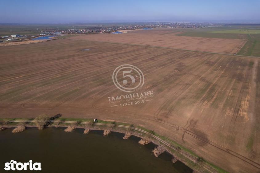 Teren de 17500 mp, în Vasilați