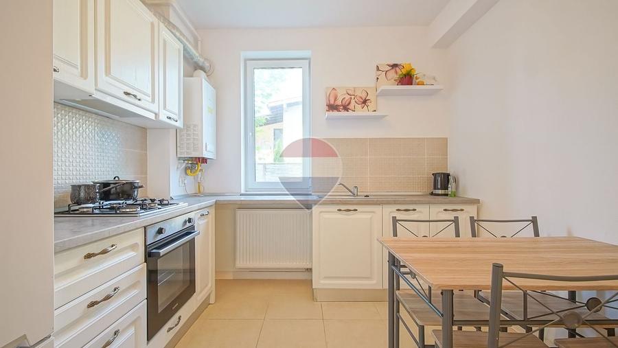Apartament cu 2 camere decomandat, mobilat în Bartolomeu