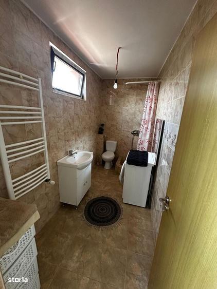 Casă cu 4 camere în Ciorogârla