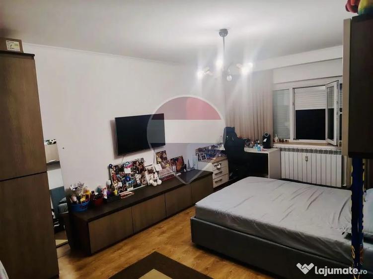 Apartament cu 3 camere decomandat în Dragoș Vodă
