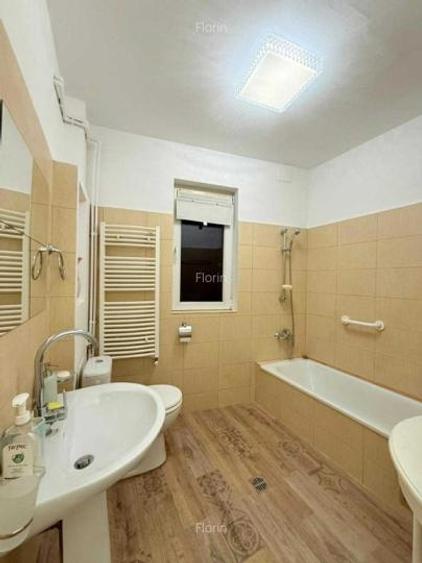 Apartament cu 2 camere semidecomandat, mobilat în Victoriei
