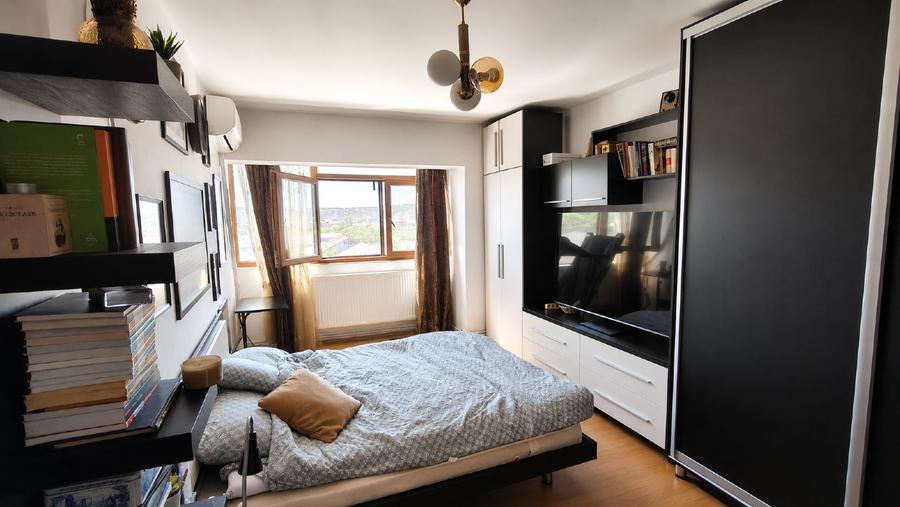 Apartament cu 3 camere decomandat, mobilat în Frumoasa