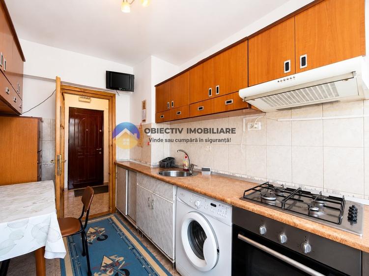 Apartament cu 2 camere semidecomandat în Central