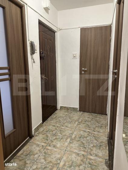 Apartament cu 3 camere în Dâmbu Pietros