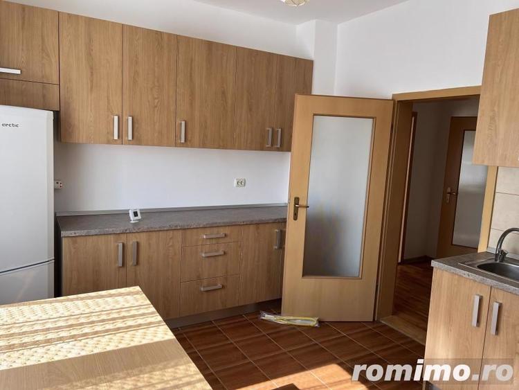 Casă cu 3 camere cu Teren 1000 Mp în Central