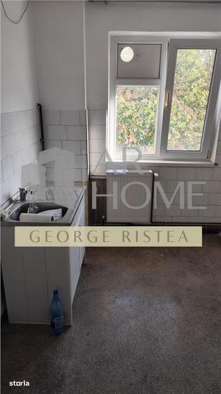 Apartament cu 3 camere decomandat în Vest