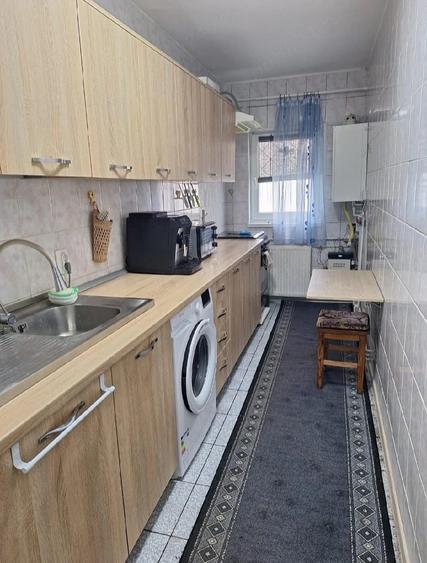 Garsonieră decomandată, mobilată în Central