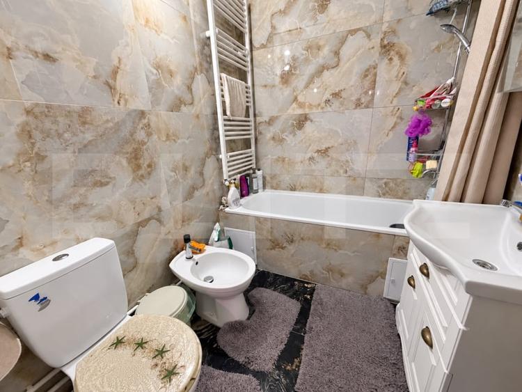 Apartament cu 3 camere decomandat, mobilat în Frumoasa