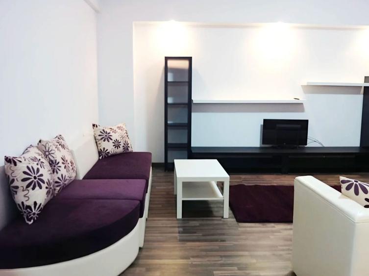 Apartament cu 2 camere decomandat, mobilat în Parcul Carol