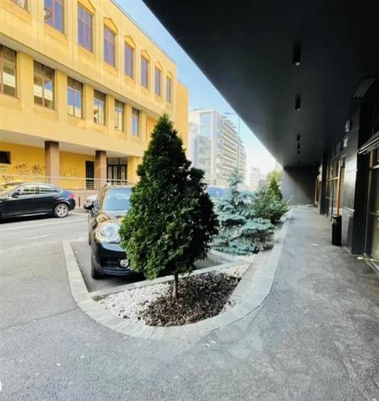 Apartament cu 2 camere decomandat, mobilat în Centrul Civic