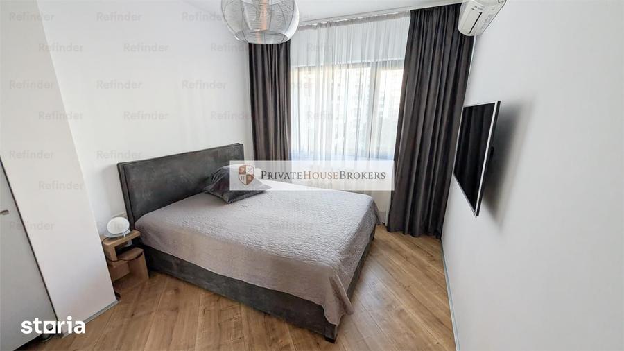 Apartament cu 3 camere semidecomandat în Central
