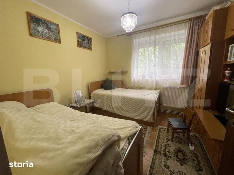 Apartament cu 4 camere, 73 mp, decomandat, zona Sfanta Vineri - 12