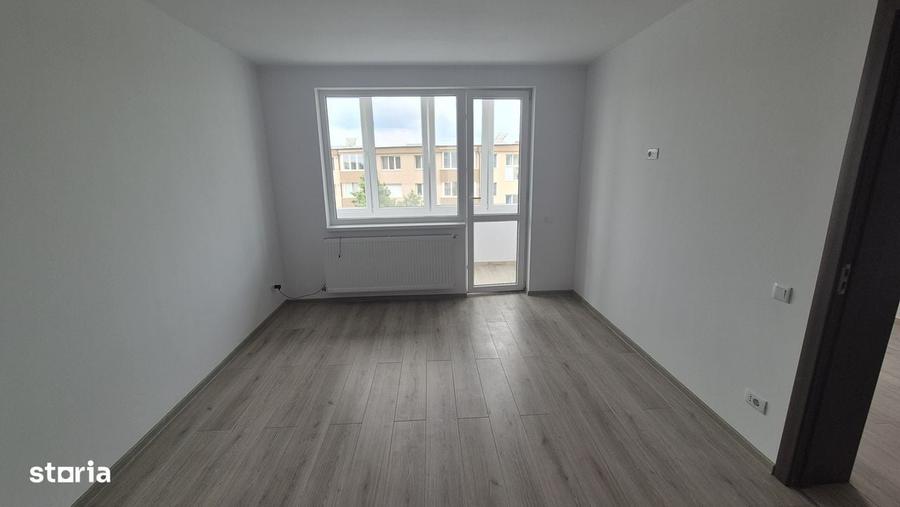 Apartament cu 3 camere în Micro 1