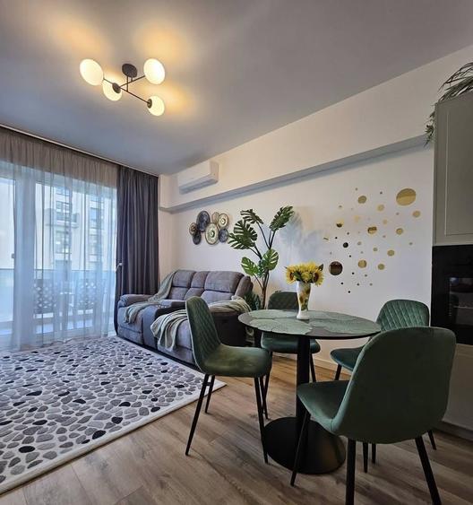 Apartament cu 2 camere semidecomandat în Centura