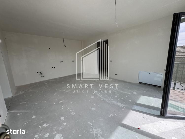 Apartament cu 3 camere decomandat în Titulescu