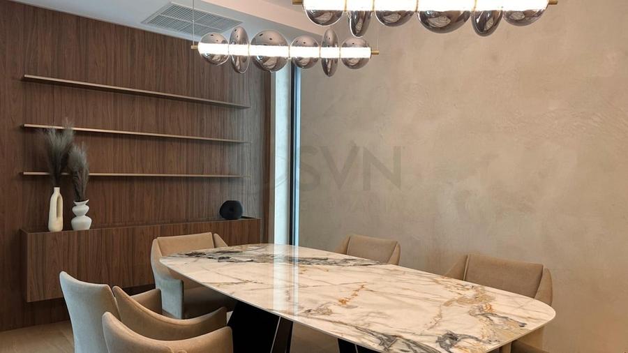 Apartament cu 4 camere semidecomandat, mobilat în Aviatorilor