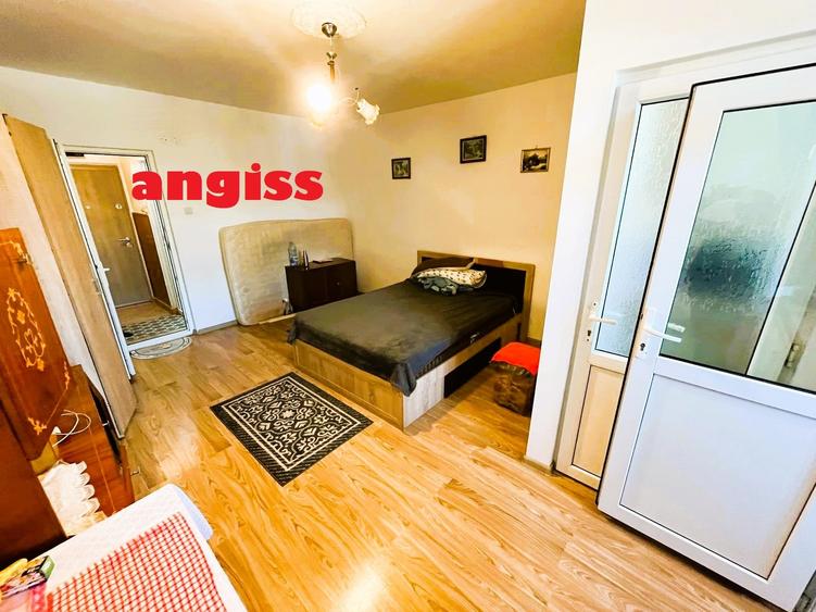 Garsonieră în Piața Nouă