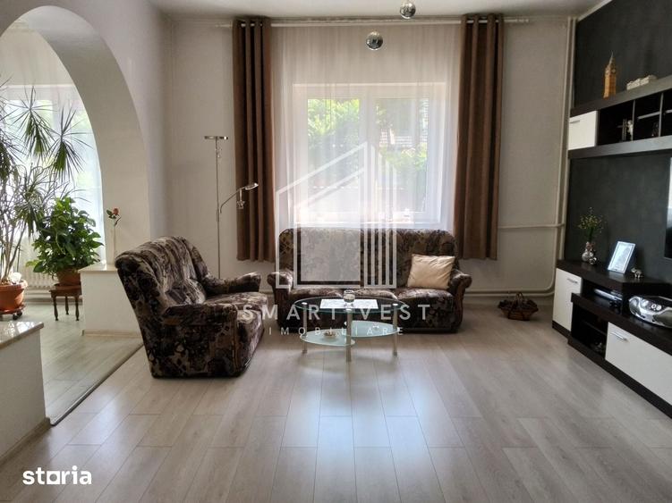Casă cu 7 camere cu Teren 525 Mp în Micro 14
