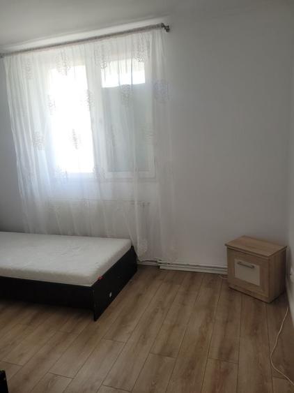 Apartament cu 2 camere decomandat în Unirea