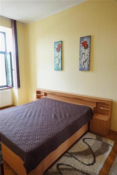 Apartament cu 2 camere decomandat în Ultracentral
