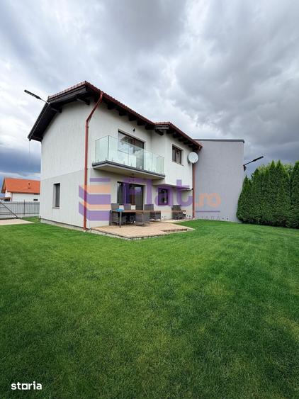 Casă cu 3 camere cu Teren 500 Mp în Central