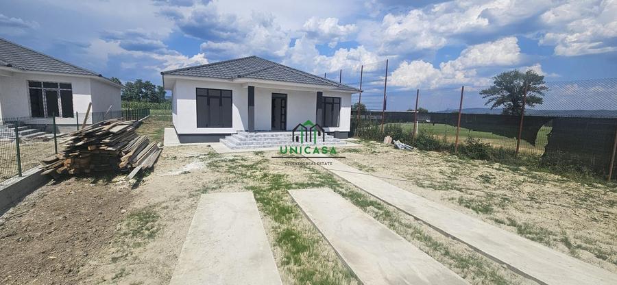 Casă individuală cu 3 camere cu Teren 800 Mp în Mihăești