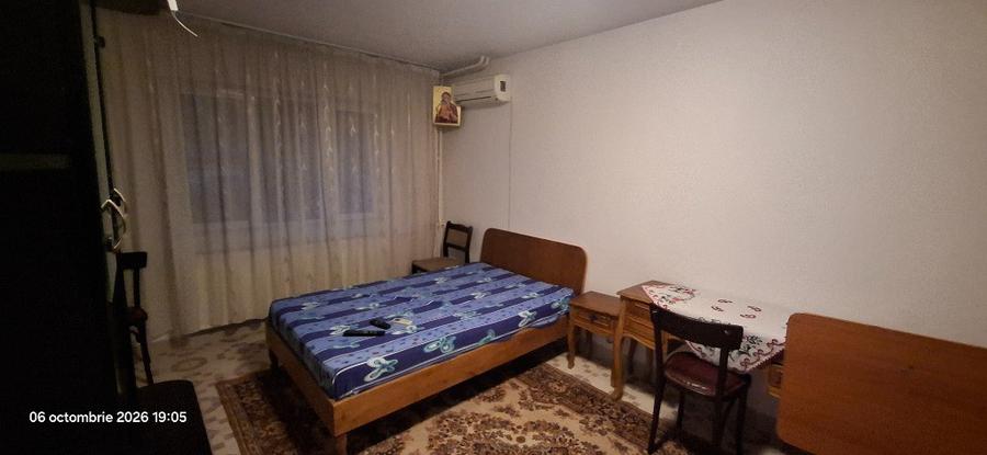 Garsonieră în Cantacuzino