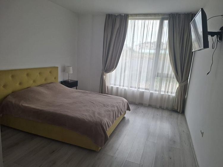 Apartament cu 2 camere decomandat în Exterior Vest