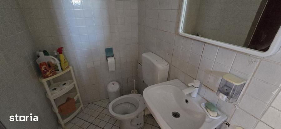 Casă cu 4 camere cu Teren 1917 Mp în Corbu
