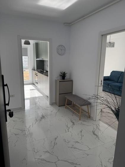 Apartament cu 2 camere decomandat în Fundeni