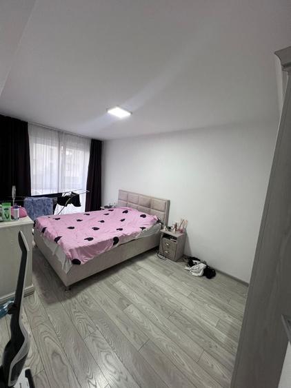 Apartament cu 2 camere decomandat în Exterior Vest