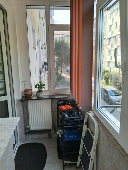 Apartament cu 2 camere decomandat în Precista