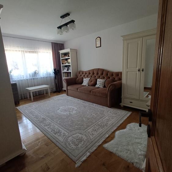 Apartament cu 2 camere decomandat în Sfântu Ilie
