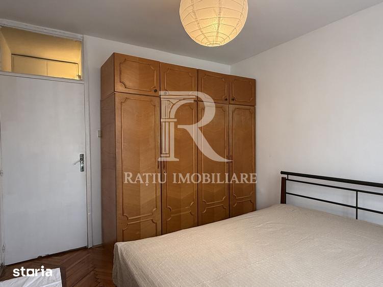 Apartament cu 3 camere decomandat în Decebal