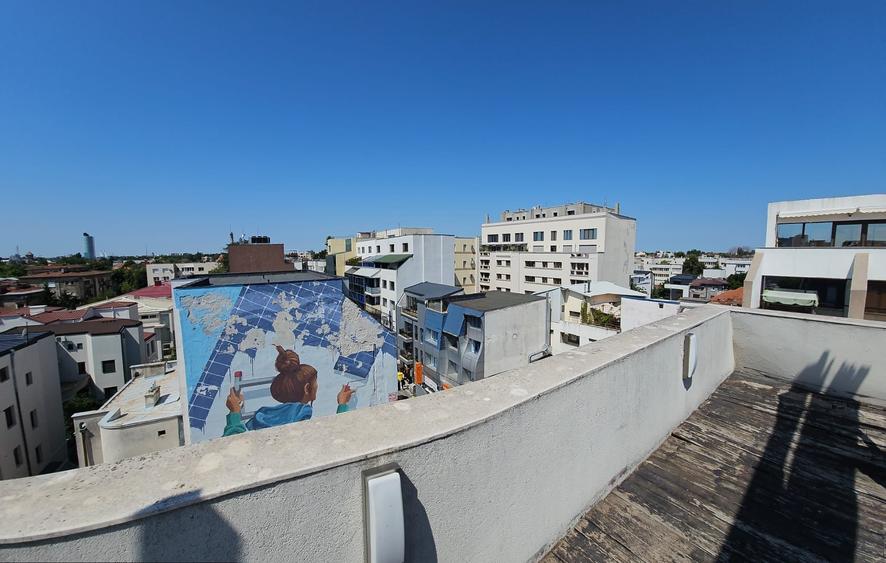 Apartament cu 5 camere decomandat în Dorobanți