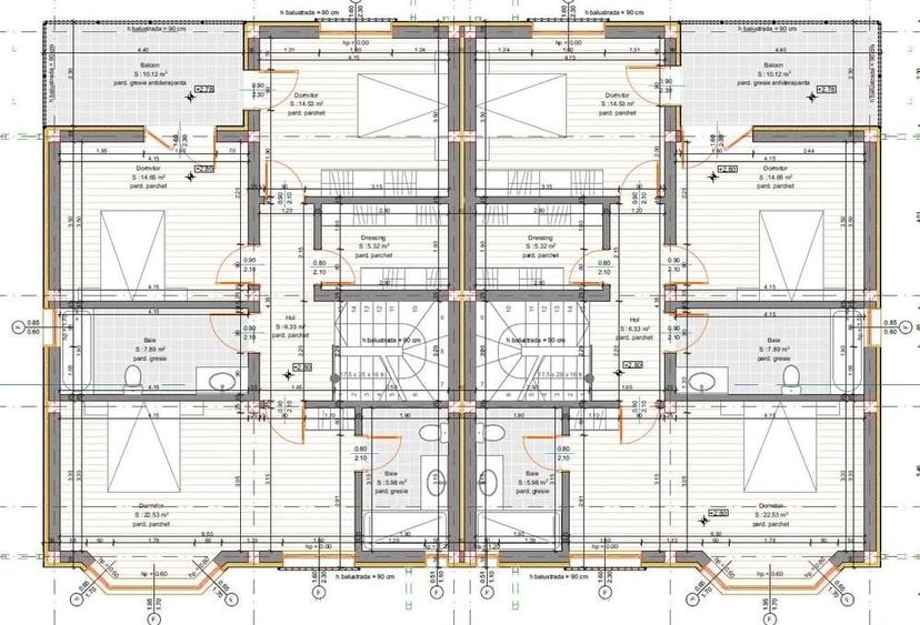 Duplex cu 5 camere cu Canalizare în Exterior Sud