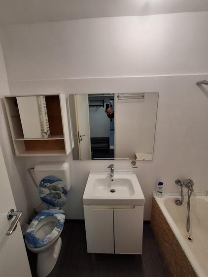 Garsonieră decomandată în Muncii