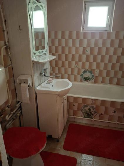 Apartament cu 2 camere semidecomandat în Burdujeni