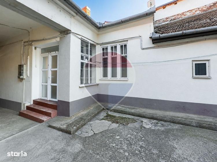 Apartament cu 3 camere în Ultracentral
