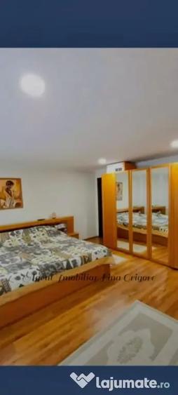 Casă cu 7 camere în Câmpineanca