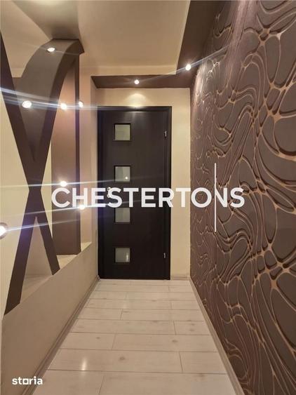 Apartament cu 3 camere decomandat în Drumul Taberei