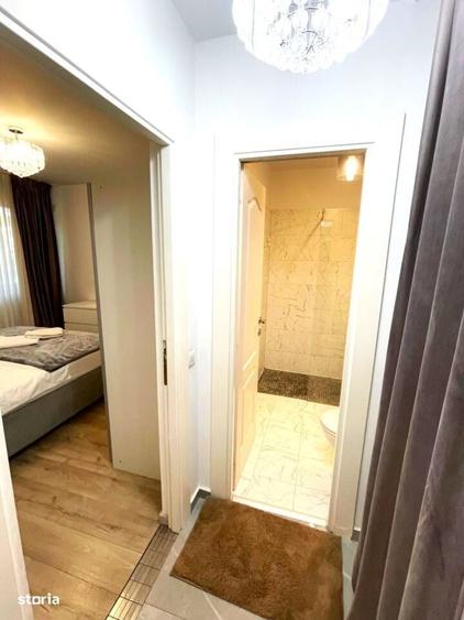 Apartament cu 2 camere decomandat în Victoriei