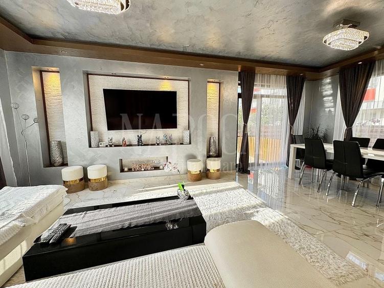 Duplex cu 4 camere cu Canalizare în Florești