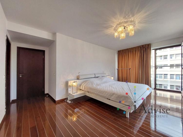 Apartament cu 4 camere decomandat în Brașovul Vechi