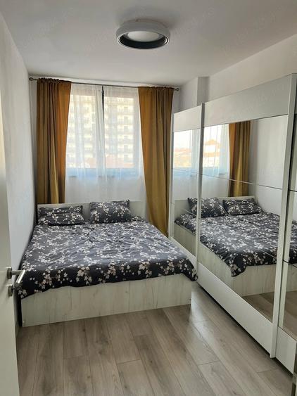 Apartament cu 3 camere decomandat, mobilat în Take Ionescu