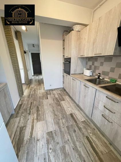 Apartament cu 2 camere semidecomandat, mobilat în 1 Mai