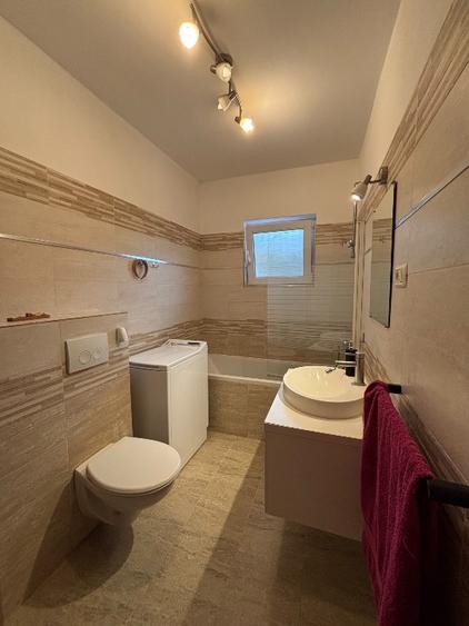 Apartament cu 3 camere decomandat în Braytim