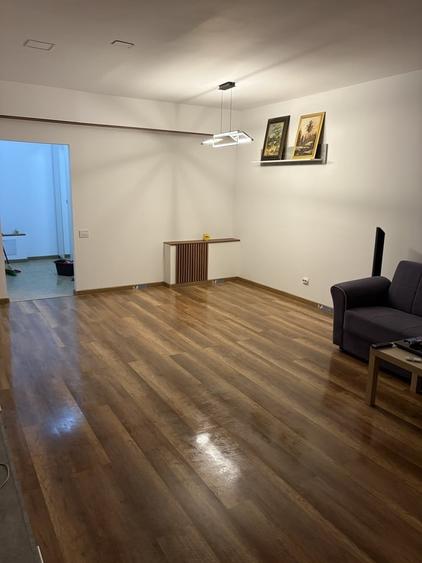 Apartament cu 2 camere semidecomandat, mobilat în Militari