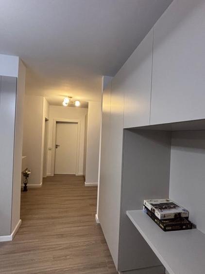 Apartament cu 2 camere decomandat, mobilat în Iris